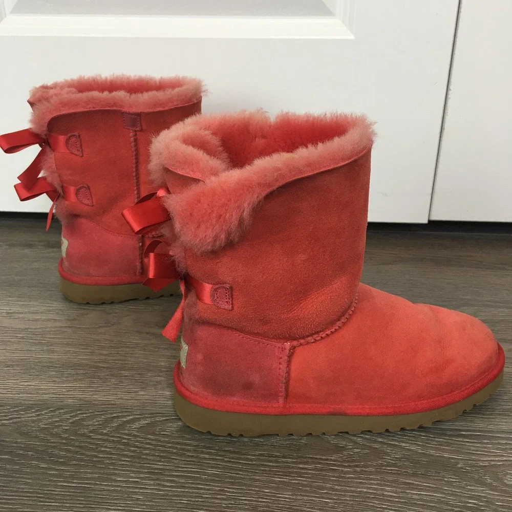 Ugg Australia Bailey Bow Sheepskin Leather Winter Snow Boots Redwood Size 5
